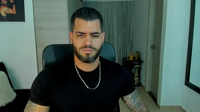 Snapshot of SamirHazard97 chatting on February 2026 02:56:01 AM SamirHazard97 online show from February 2026 02:56:01 AM