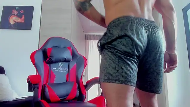 Snapshot of SamirHazard97 chatting on March 2026 08:15:01 PM SamirHazard97 online show from March 2026 08:15:01 PM