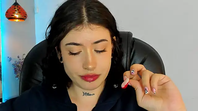 Snapshot of melody_suarez chatting on January 2025 10:40:02 PM melody suarez online show from January 2025 10:40:02 PM