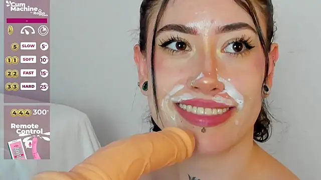 Snapshot of melody_suarez chatting on February 2025 02:14:02 AM melody suarez online show from February 2025 02:14:02 AM