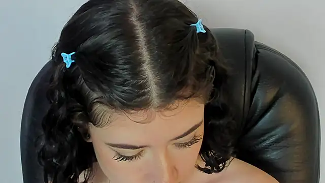 Snapshot of melody_suarez chatting on February 2025 01:36:01 AM melody suarez online show from February 2025 01:36:01 AM