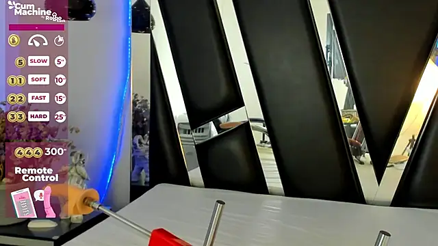 Snapshot of melody_suarez chatting on February 2025 10:50:02 PM melody suarez online show from February 2025 10:50:02 PM