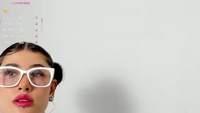 Snapshot of melody_suarez chatting on March 2025 08:03:02 PM melody suarez online show from March 2025 08:03:02 PM