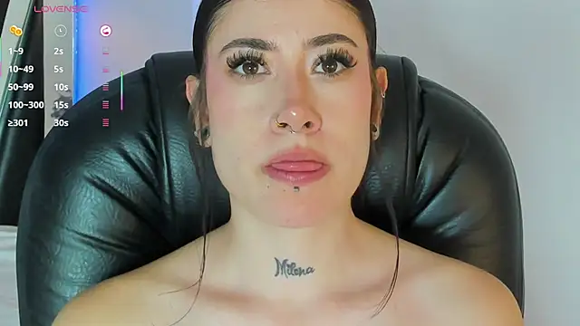 Snapshot of melody_suarez chatting on March 2025 10:39:02 PM melody suarez online show from March 2025 10:39:02 PM