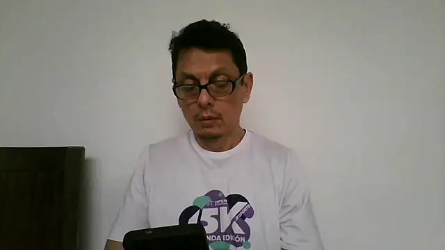 MarcusKelvin online show from January 2025 04:33:01 PM