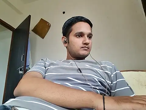 Jonrobinso online show from October 2025 04:21:01 AM