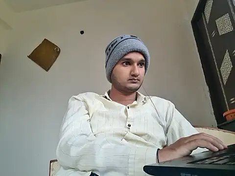 Jonrobinso online show from November 2025 04:33:02 AM