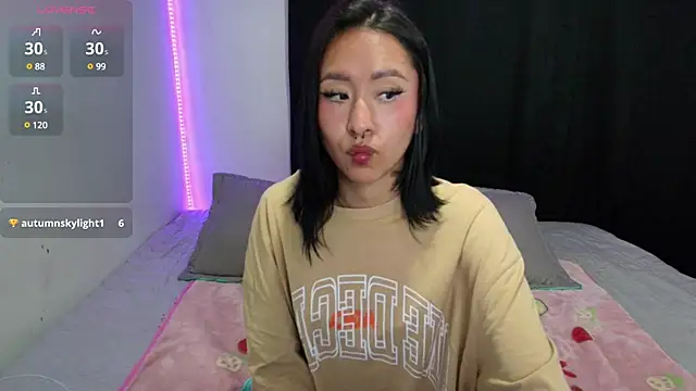 Anne Nicholson online show from January 2025 01:44:01 AM