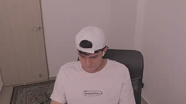 Tony Hoffa online show from September 2025 07:04:01 PM