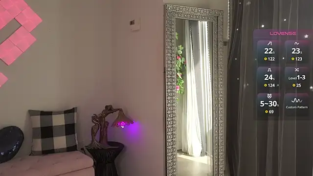 Snapshot of Mysticxkitty chatting on February 2025 03:41:02 PM Mysticxkitty online show from February 2025 03:41:02 PM