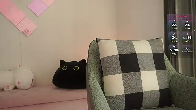 Snapshot of Mysticxkitty chatting on October 2025 04:19:01 PM Mysticxkitty online show from October 2025 04:19:01 PM