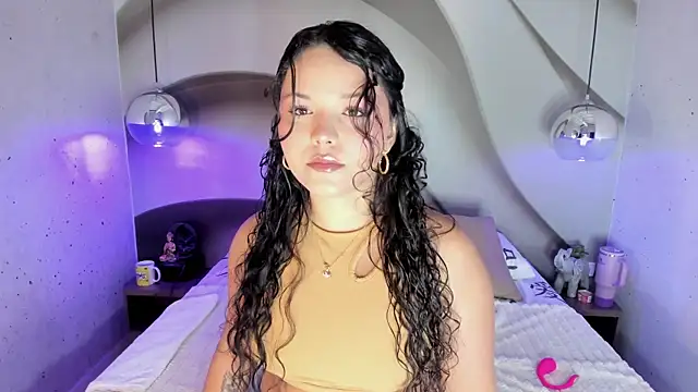 LottiCarter online show from November 2025 02:50:02 PM