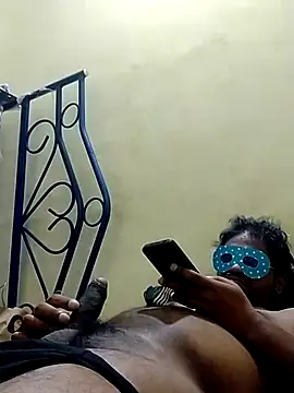 Snapshot of karthick25 chatting on November 2025 09:26:02 AM karthick25 online show from November 2025 09:26:02 AM