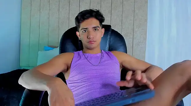 Snapshot of Muichiro_tokito1 chatting on February 2025 03:56:02 AM Muichiro tokito1 online show from February 2025 03:56:02 AM