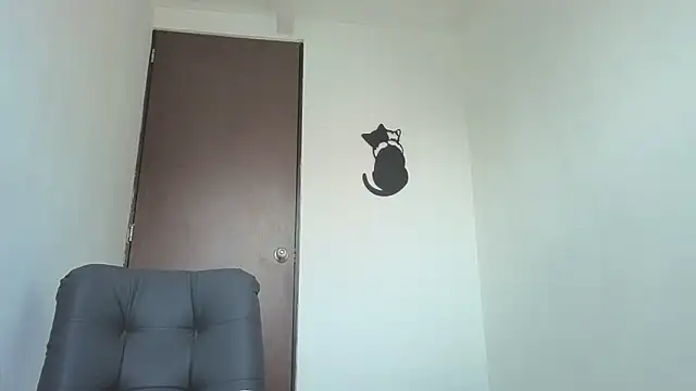 Saturno v online show from November 2025 11:09:02 AM