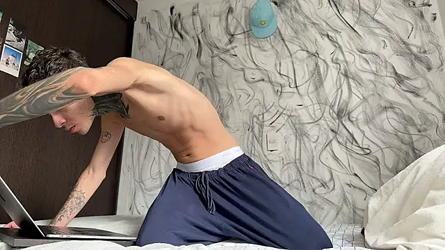 Saturno v online show from March 2026 10:20:01 PM