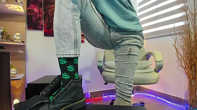 alessandro wye online show from March 2025 06:55:01 PM