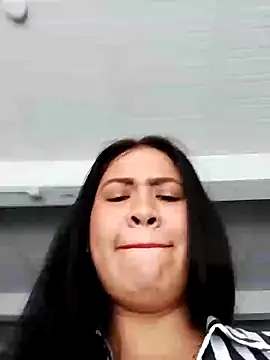 Miia grand online show from January 2025 08:29:01 PM