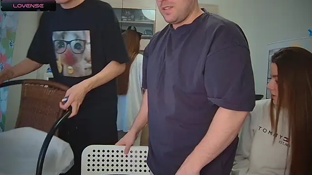 fcjuicy pussy online show from February 2025 01:48:02 PM