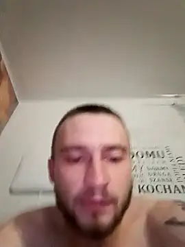 wariacik0024 online show from November 2025 09:59:01 PM