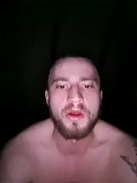 wariacik0024 online show from March 2026 12:48:02 AM