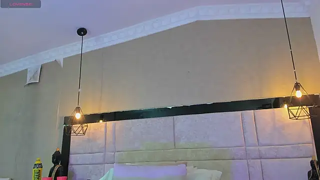 kimCosseyy online show from November 2025 02:54:02 AM