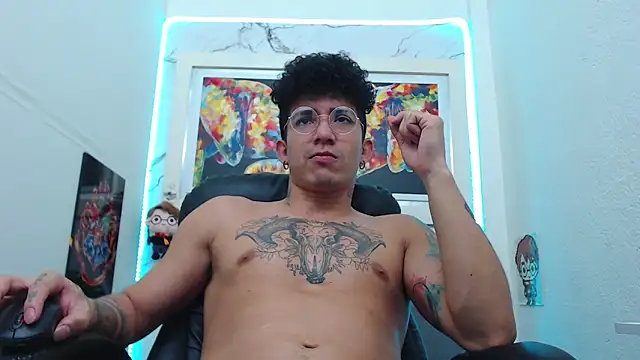 targuerian22 online show from October 2025 09:17:04 AM