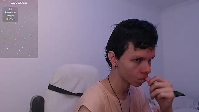 bryamado69 online show from January 2026 08:12:01 PM