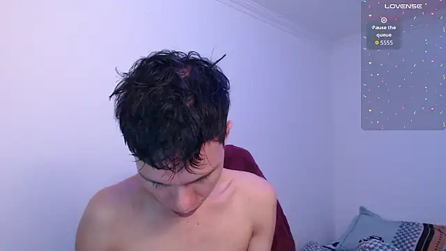 bryamado69 online show from February 2026 03:45:02 PM