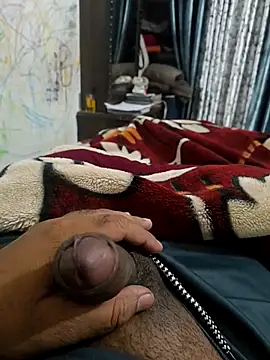 Gururonny07 online show from February 2025 05:24:01 PM