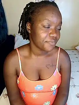 Snapshot of Nastychoco_ chatting on May 2026 06:05:02 PM Nastychoco online show from May 2026 06:05:02 PM