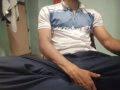 Snapshot of vicky0805 chatting on January 2025 04:05:01 PM vicky0805 online show from January 2025 04:05:01 PM