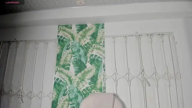  sharlotte777 online show from April 2026 02:09:02 PM