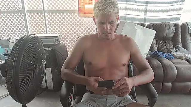 cubano1082 online show from July 2026 12:46:02 PM