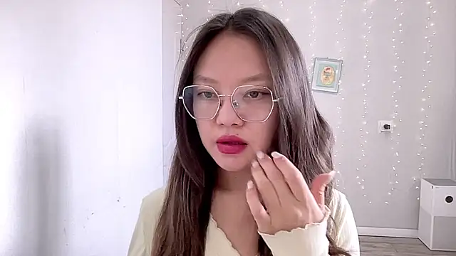 Risalynn online show from March 2025 03:07:01 AM