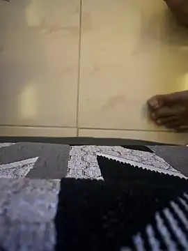 Snapshot of sohamsharma1019 chatting on January 2025 06:35:01 PM sohamsharma1019 online show from January 2025 06:35:01 PM