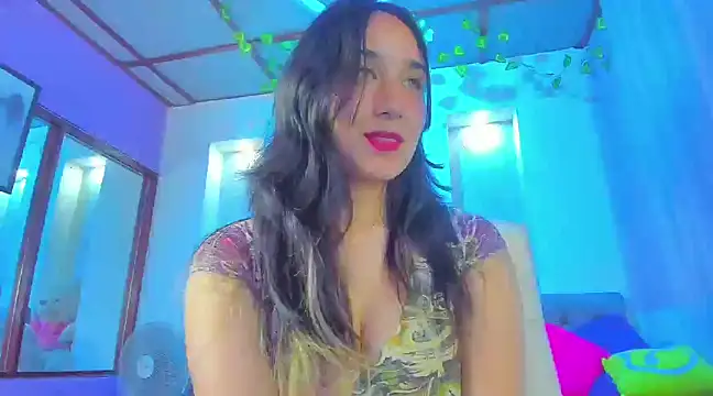 Snapshot of juliieta_love chatting on February 2025 11:02:02 PM juliieta love online show from February 2025 11:02:02 PM