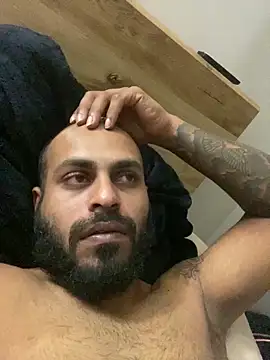 islandvybee55 online show from March 2026 11:32:01 PM