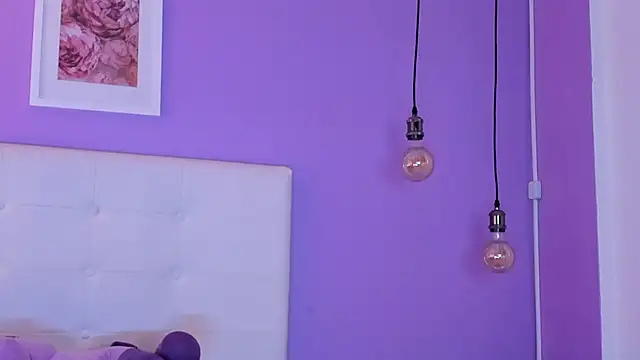 Charlotte11-11 online show from February 2026 10:00:01 PM