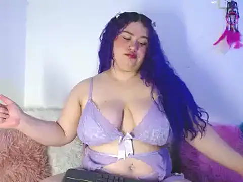 lunitaa0 online show from January 2025 04:09:01 AM