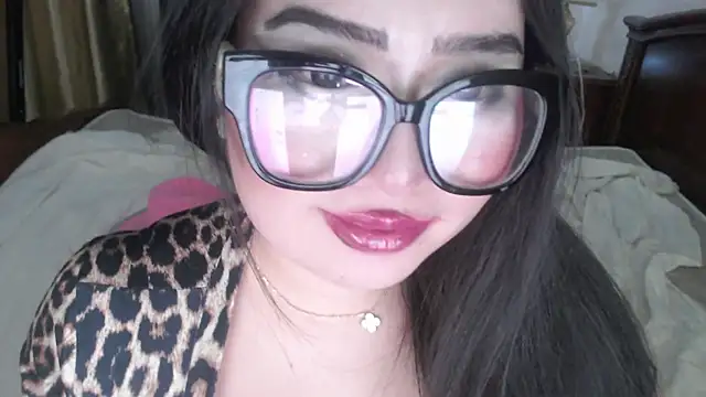 cutie sakura online show from March 2025 03:56:01 PM