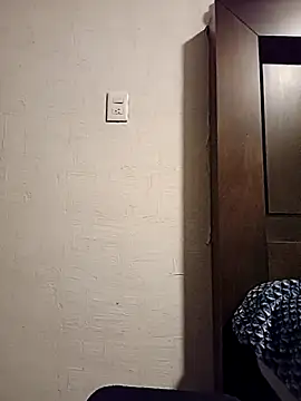 KITTEN-10 online show from November 2025 02:56:02 AM