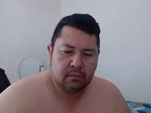Snapshot of Elgatoloco11 chatting on May 2026 05:56:01 PM Elgatoloco11 online show from May 2026 05:56:01 PM