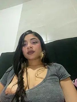 mysteriousgirl20 online show from May 2026 01:26:02 PM