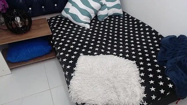 Scarlett Keaton online show from December 2025 06:41:02 AM