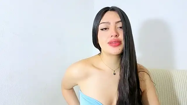 Sweet-Sophiee online show from October 2025 04:54:01 AM