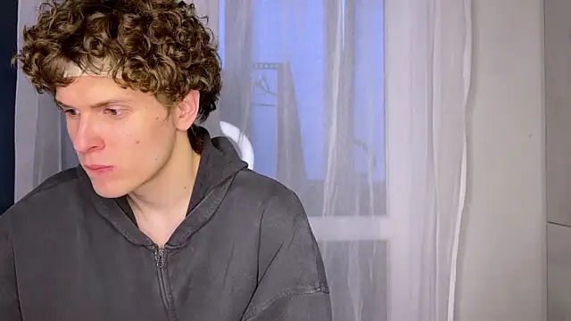 alyx garden online show from April 2026 04:49:01 PM