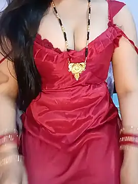 Snapshot of Sweetyi chatting on May 2026 03:24:01 AM Sweetyi online show from May 2026 03:24:01 AM