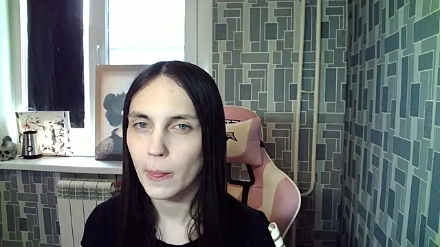 Snapshot of BlackHe4rts_ chatting on September 2025 09:47:02 AM BlackHe4rts  online show from September 2025 09:47:02 AM