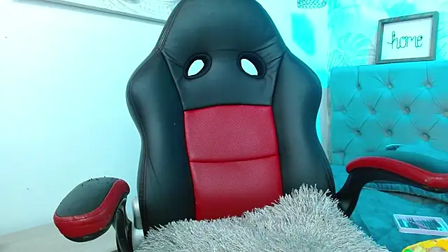 violletha online show from October 2025 12:35:02 PM